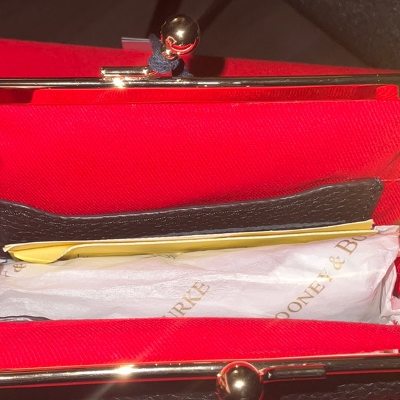 NWT Dooney & Bourke Large Framed Purse - Picture 11 of 14